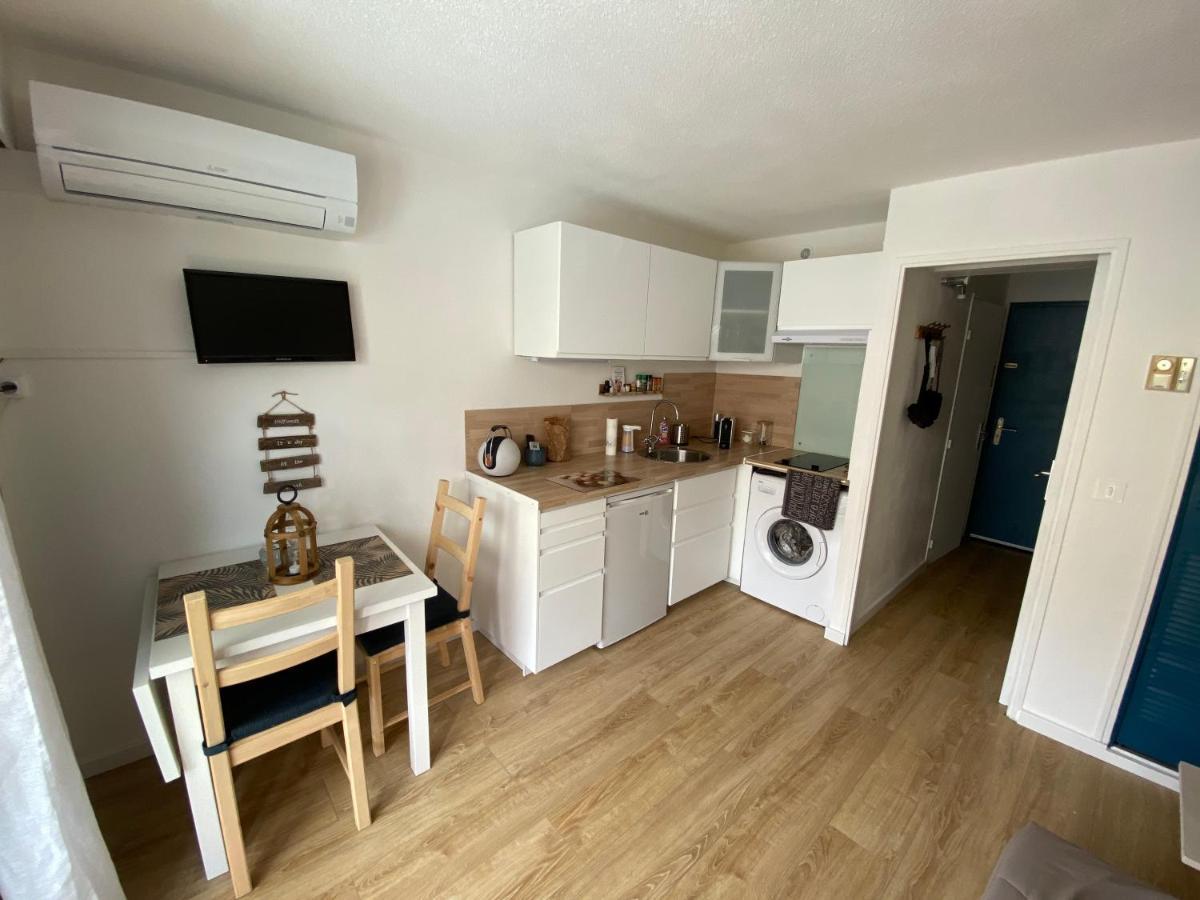 Studio 207-Front De Mer Parking Prive กาวาแลร์-ซูร์-แมร์ ภายนอก รูปภาพ